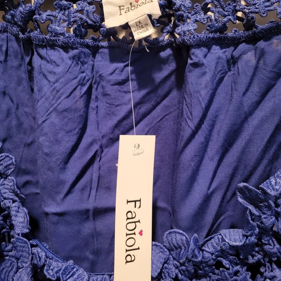 Fabiola Brand Womens Blouse - Picture 2 of 4